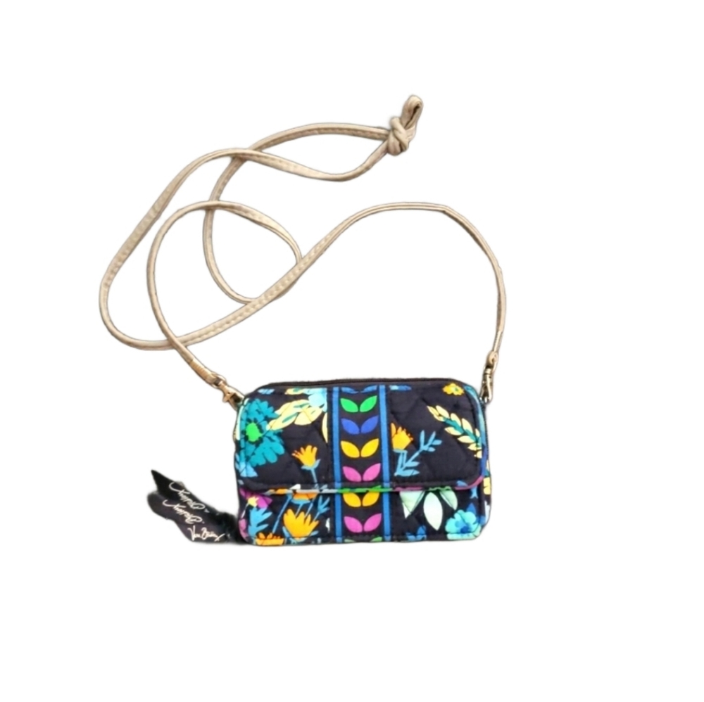 2/$20 Vera Bradley Women's wallet All in One floral small